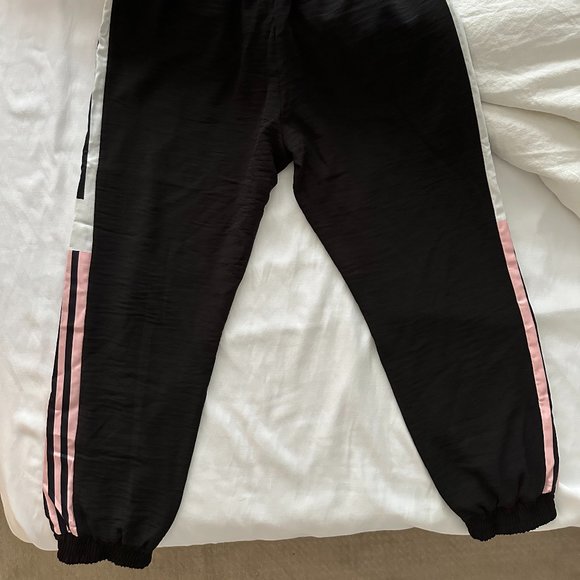 Hibiscus Striped Joggers - Picture 2 of 5